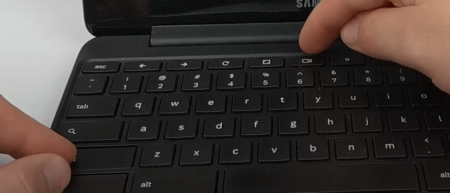 Take Partial Screenshot by using Shift Control and Overview